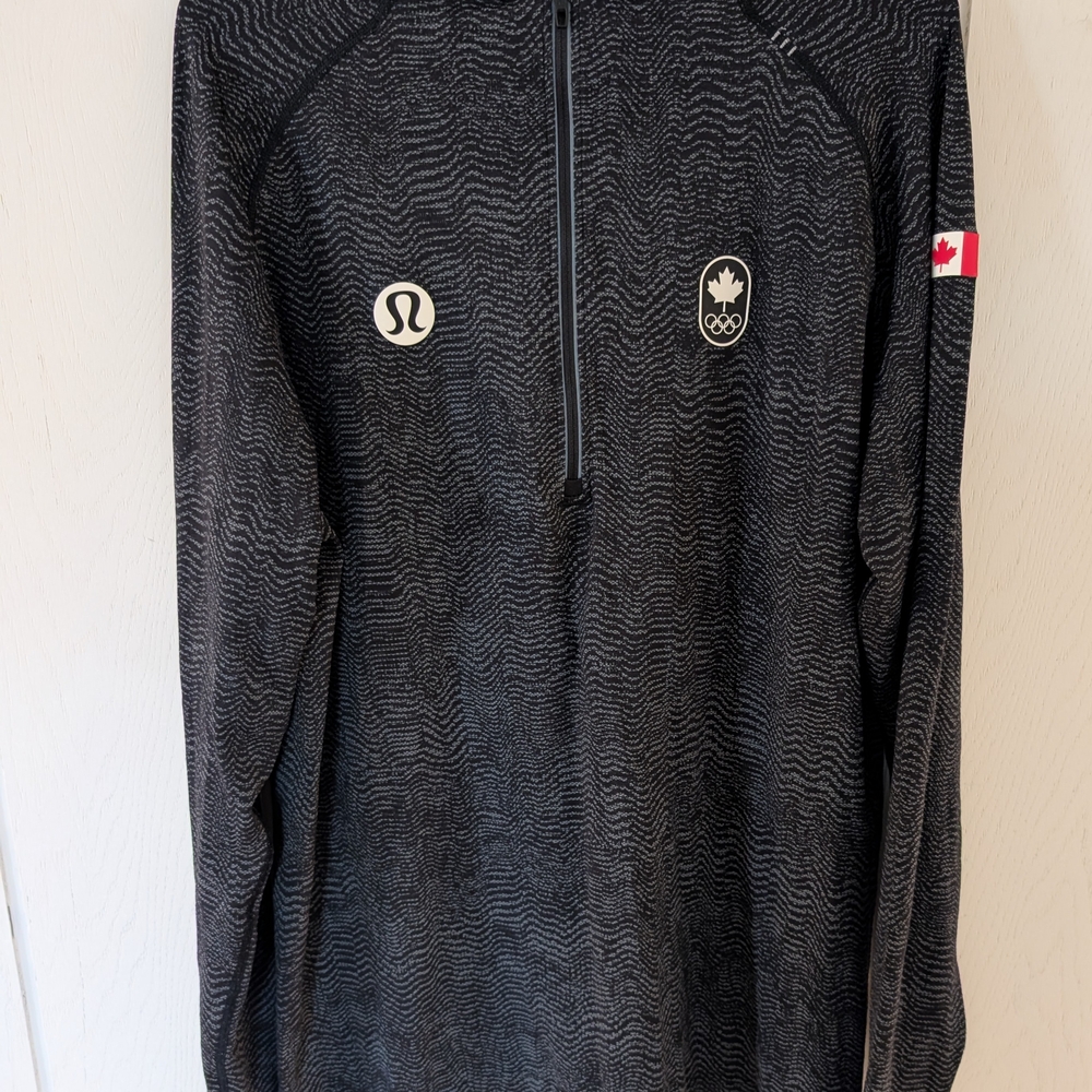 lululemon athletica Black Long Sleeve Shirt